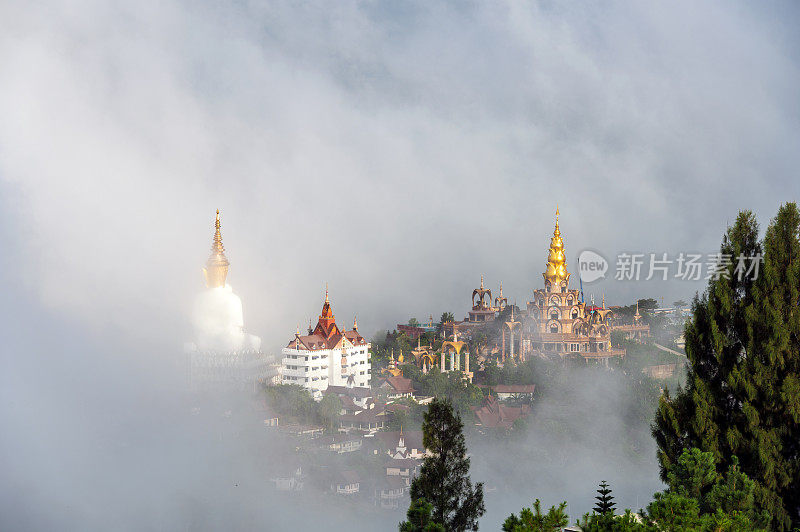 Wat Phra That Pha Son Kaew，泰国碧差汶省Khao Kho区